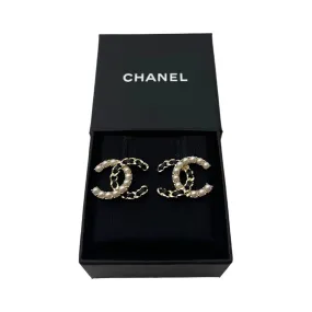 Chanel CC Interlocking Gold-tone & Pearl Earrings