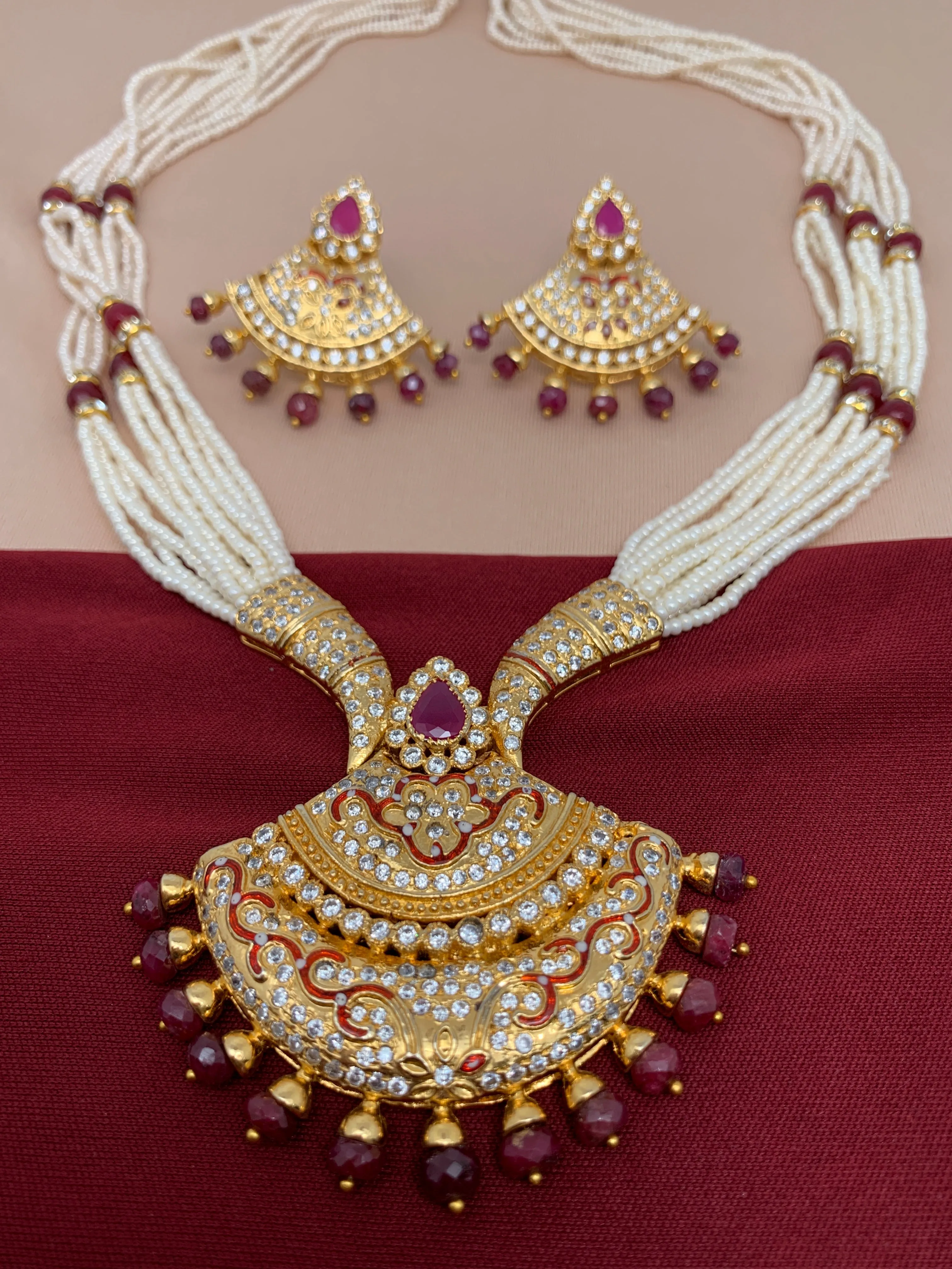 Small Pearl Rani Haar with CZ Red Stone Pendent